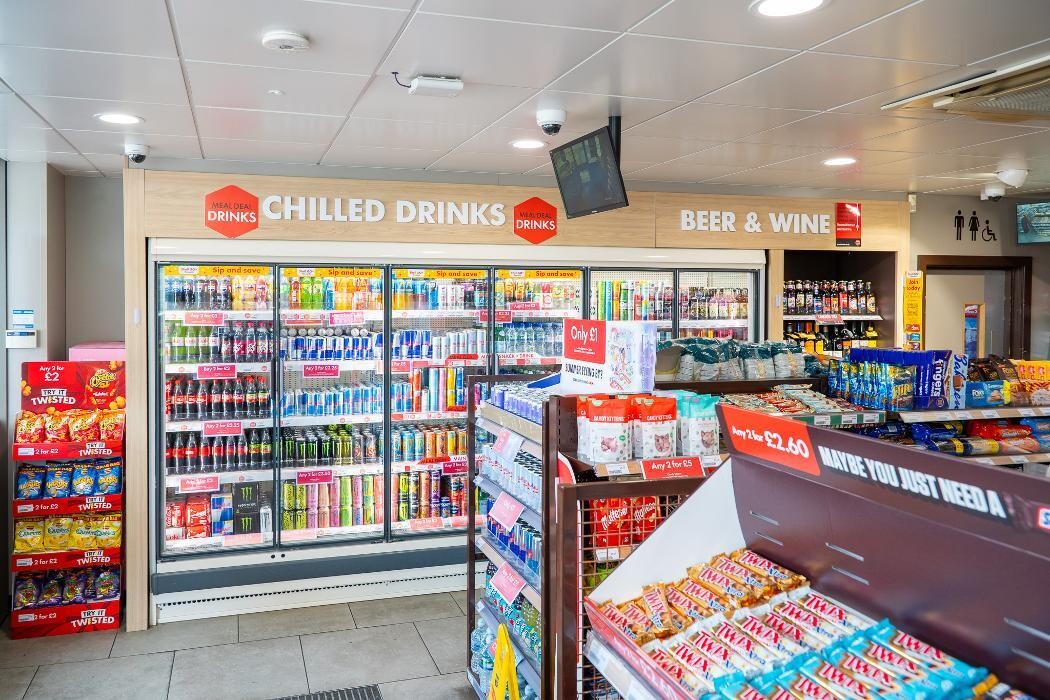 Images Shell Recharge Charging Station