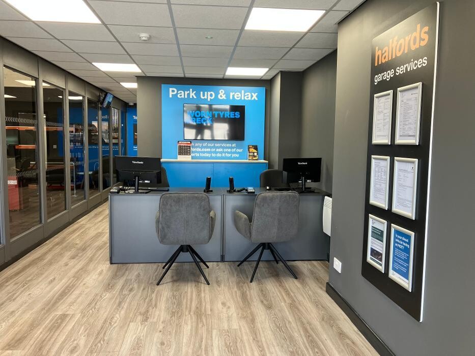 Images Halfords Garage Services Bootle