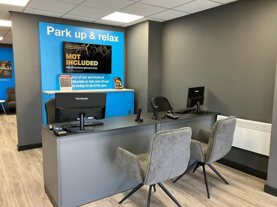 Images Halfords Garage Services Bootle