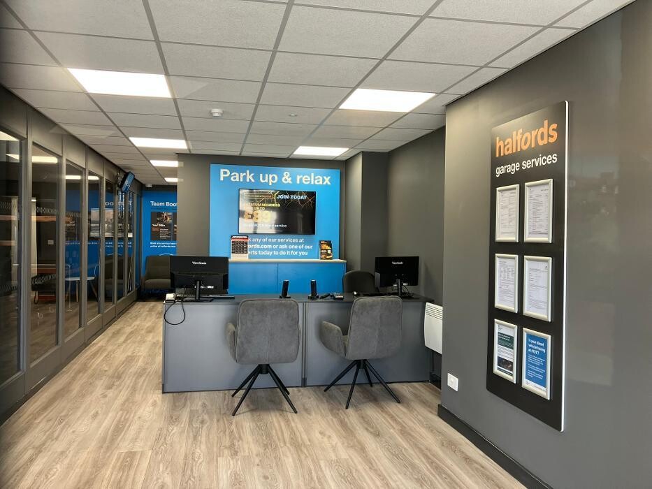 Images Halfords Garage Services Bootle