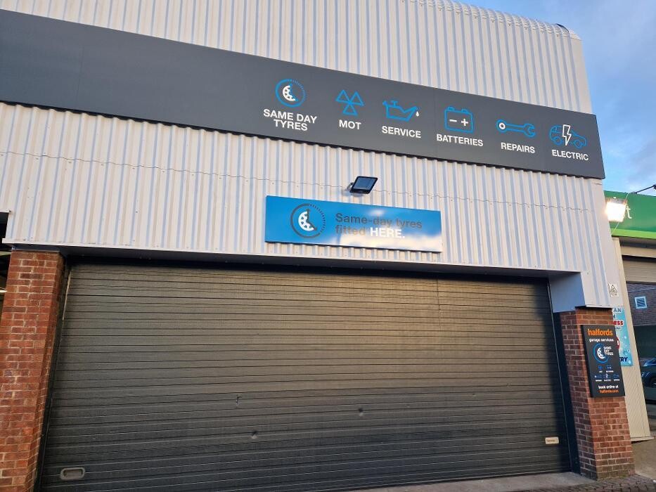 Images Halfords Garage Services Sheffield