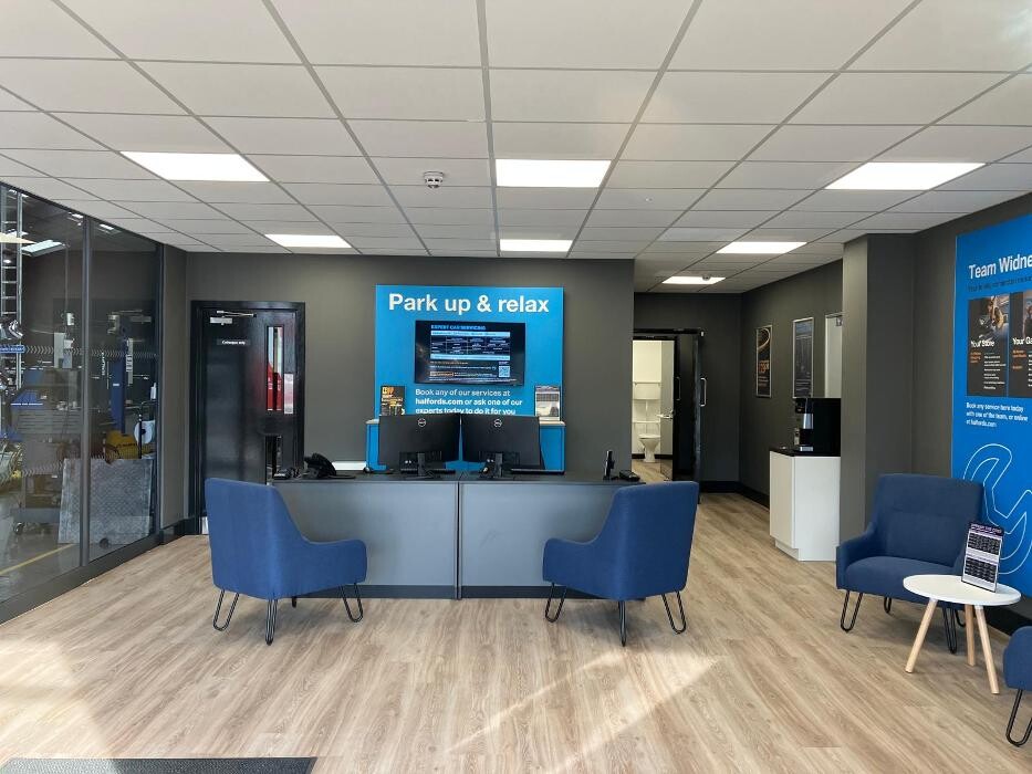 Images Halfords Garage Services Widnes