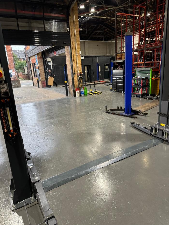 Images Halfords Garage Services Bedford