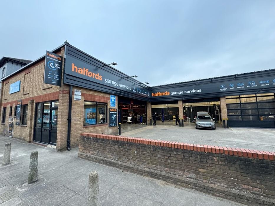 Images Halfords Garage Services Bedford