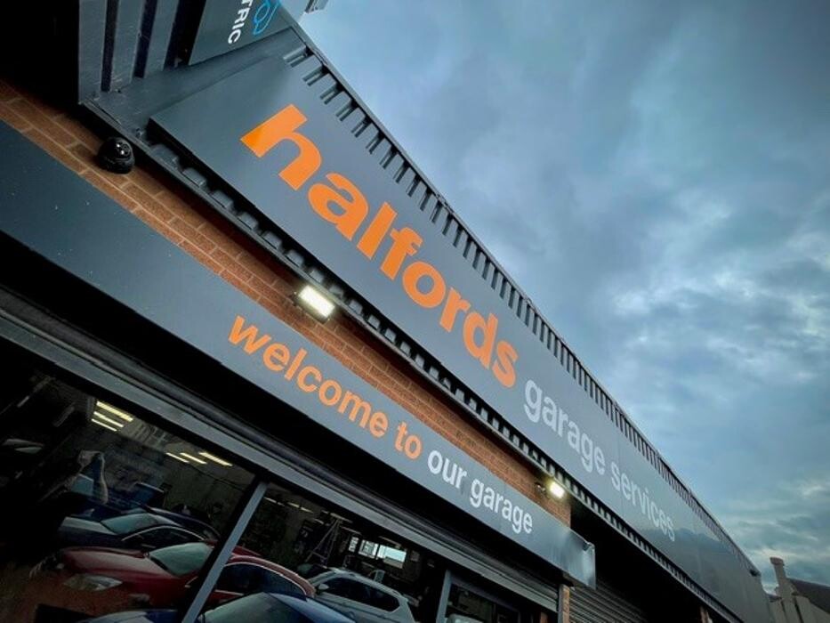 Images Halfords Garage Services Blackpool