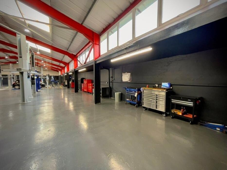 Images Halfords Garage Services Blackpool
