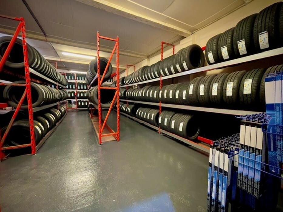 Images Halfords Garage Services Blackpool