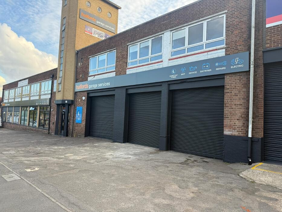 Images Halfords Garage Services Kingston