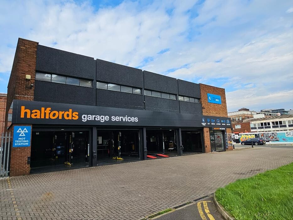 Images Halfords Garage Services Manchester