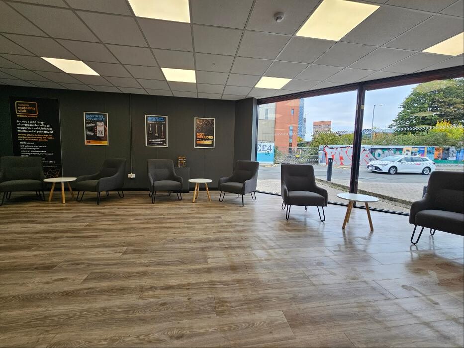 Images Halfords Garage Services Manchester