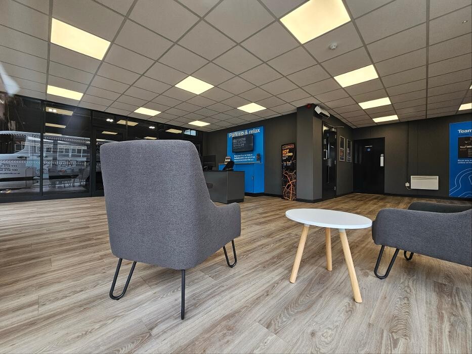 Images Halfords Garage Services Manchester