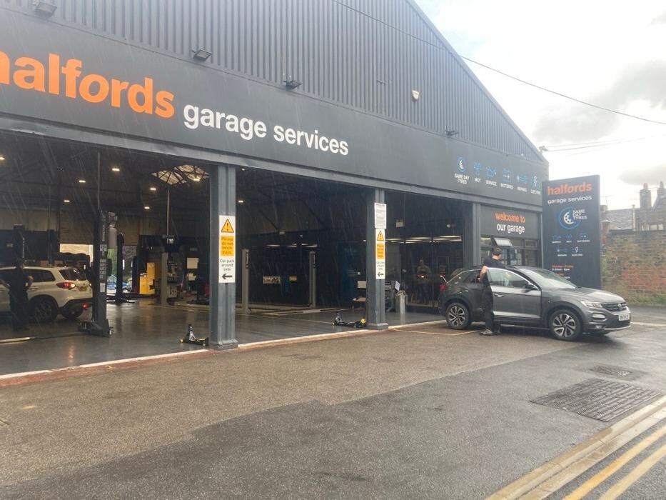 Images Halfords Garage Services Huddersfield