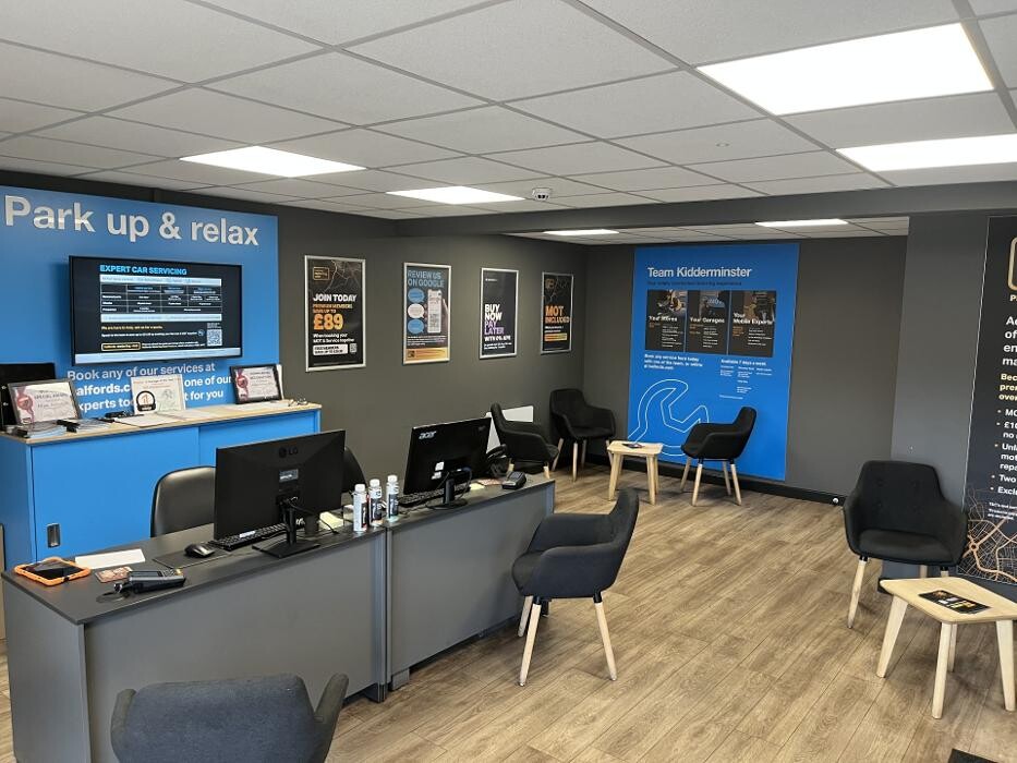 Images Halfords Garage Services Kidderminster