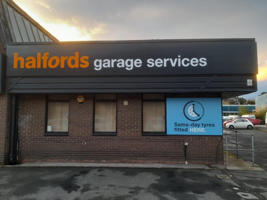 Images Halfords Garage Services Kidderminster