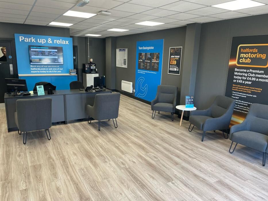 Images Halfords Garage Services Basingstoke
