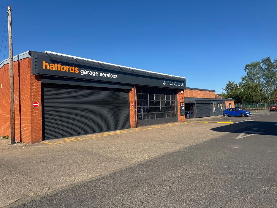Images Halfords Garage Services Lincoln