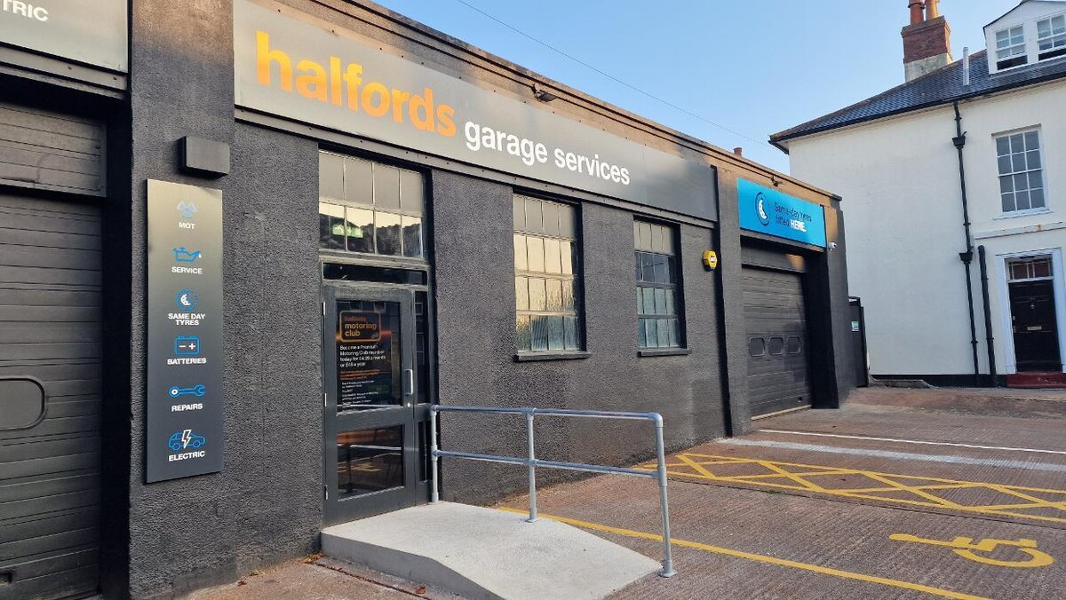 Images Halfords Garage Services Exeter