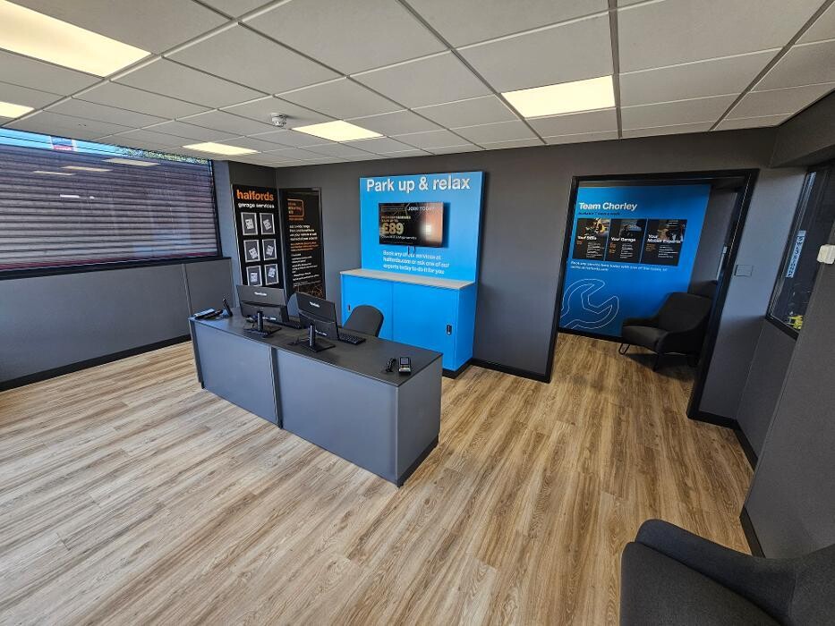 Images Halfords Garage Services Chorley