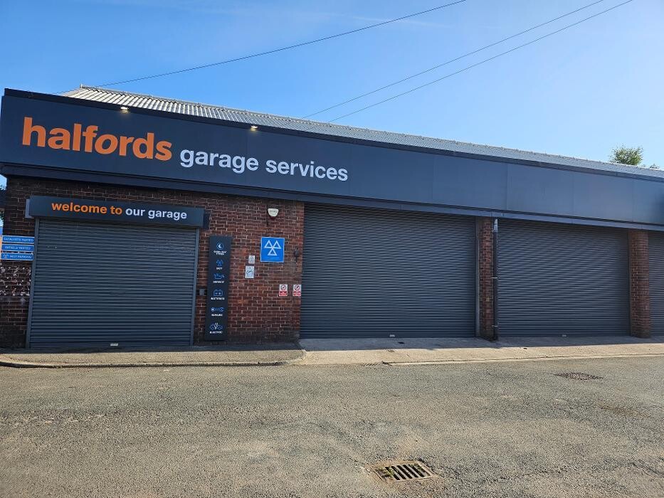 Images Halfords Garage Services Chorley