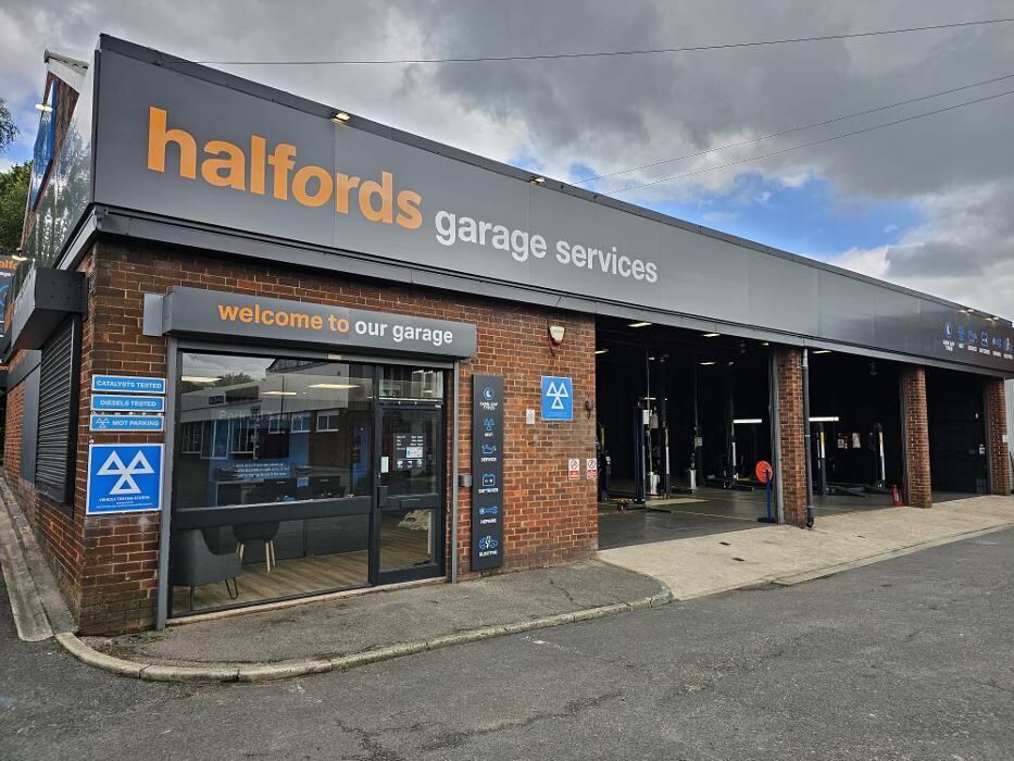 Images Halfords Garage Services Chorley