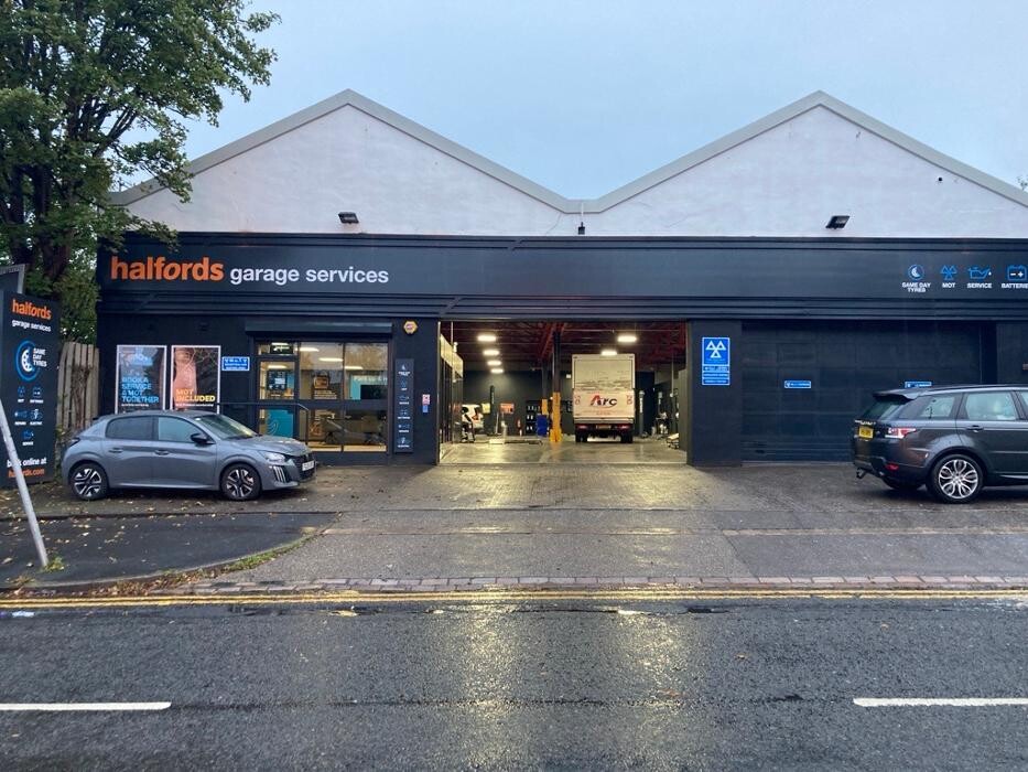 Images Halfords Garage Services Glasgow