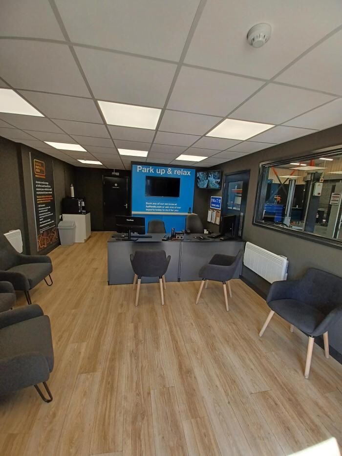 Images Halfords Garage Services Croydon