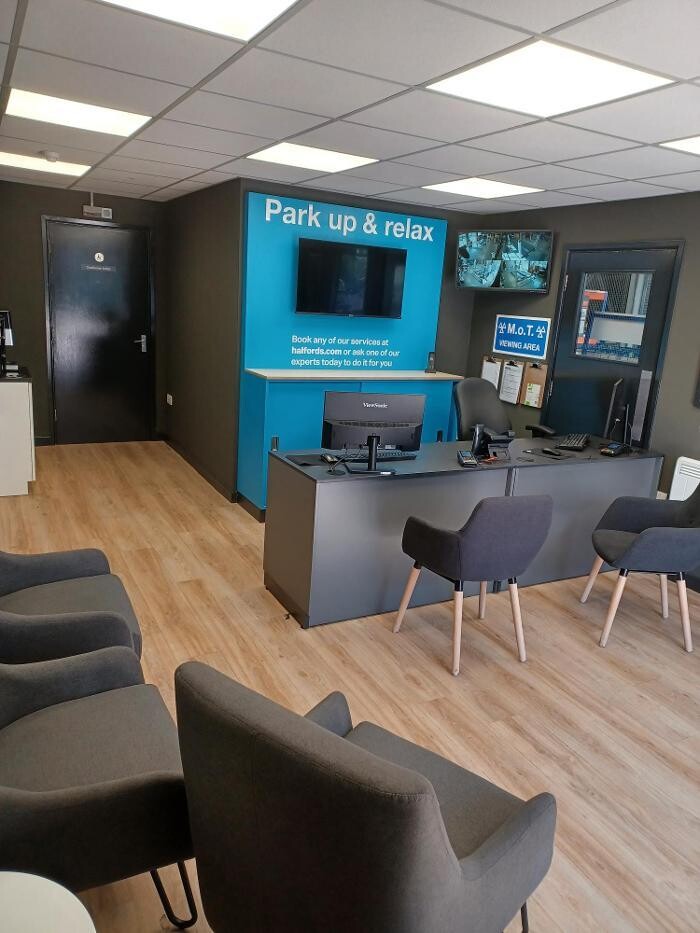 Images Halfords Garage Services Croydon