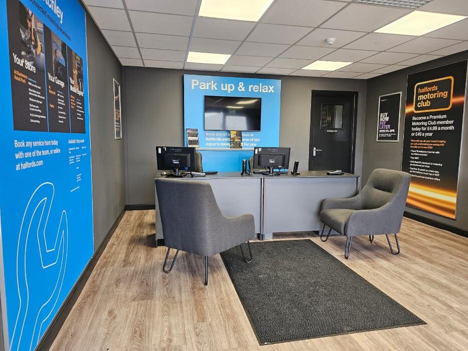 Images Halfords Garage Services Bletchley