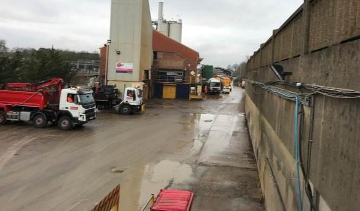 Images CEMEX Bletchley Concrete Plant & Dry Silo Mortar