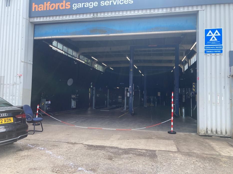 Images Halfords Garage Services Sighthill