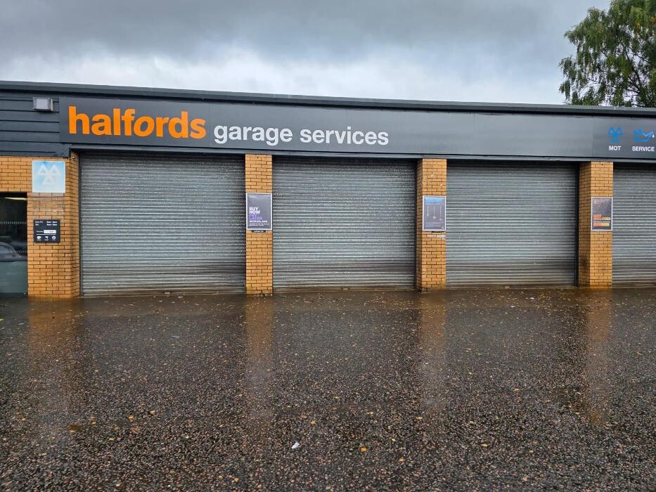Images Halfords Garage Services Fort William