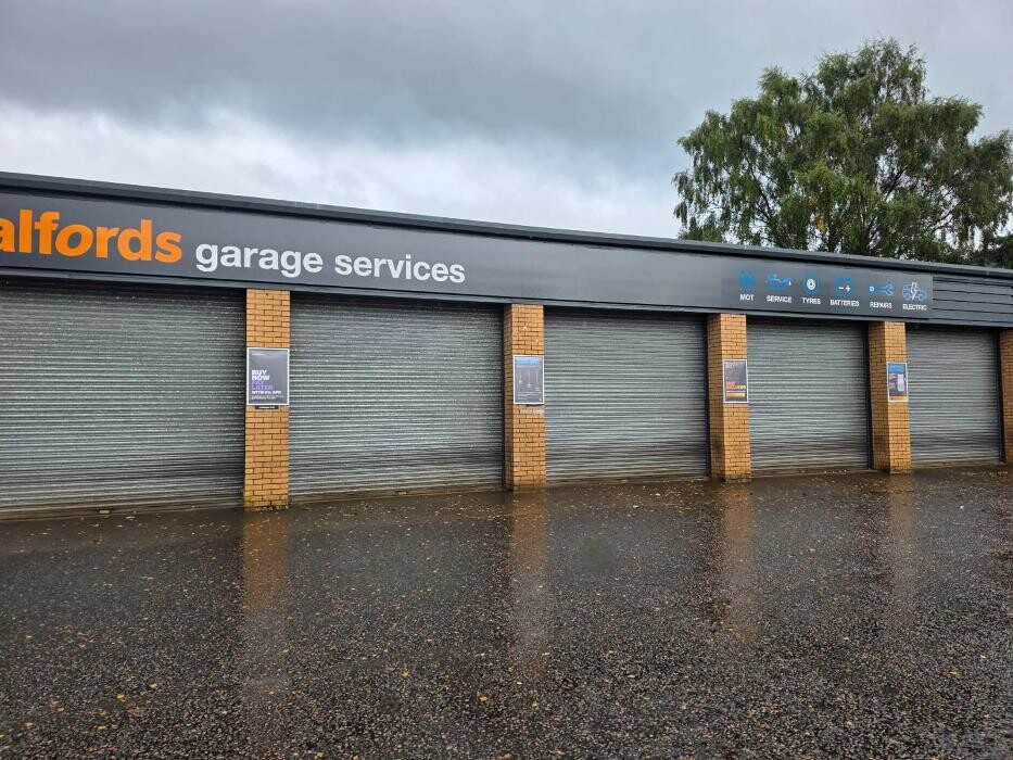 Images Halfords Garage Services Fort William