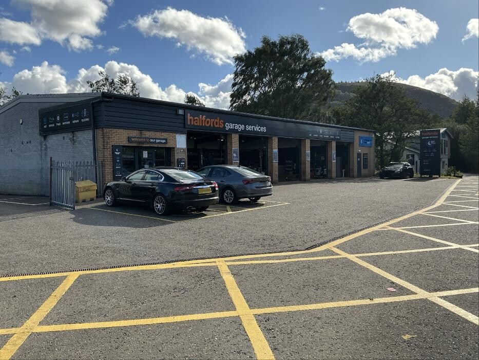 Images Halfords Garage Services Fort William