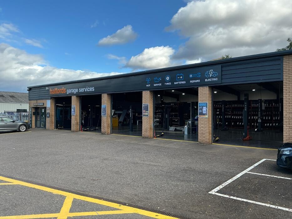 Images Halfords Garage Services Fort William