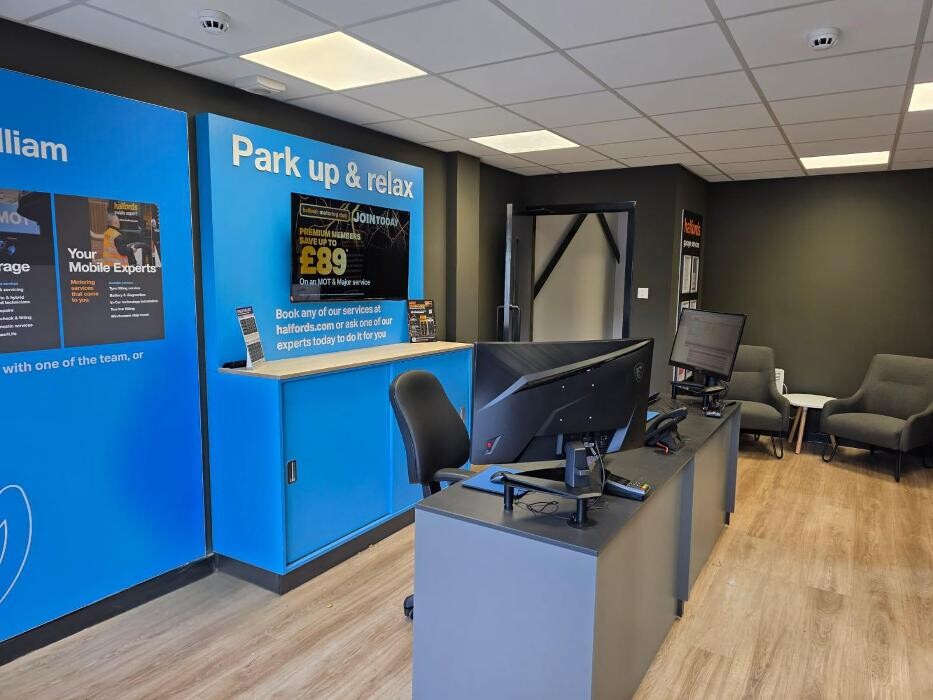 Images Halfords Garage Services Fort William