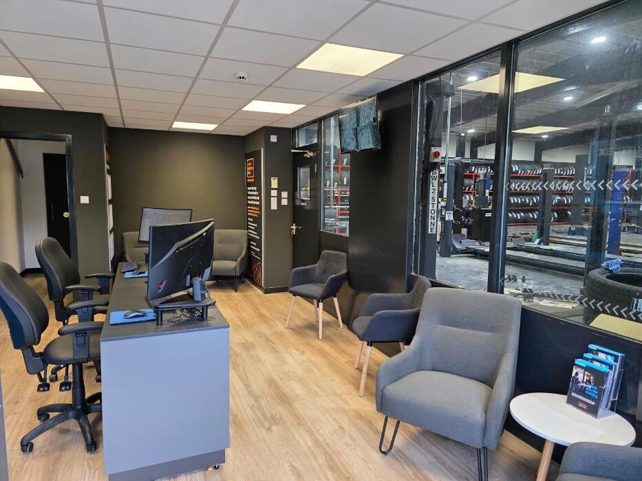 Images Halfords Garage Services Fort William