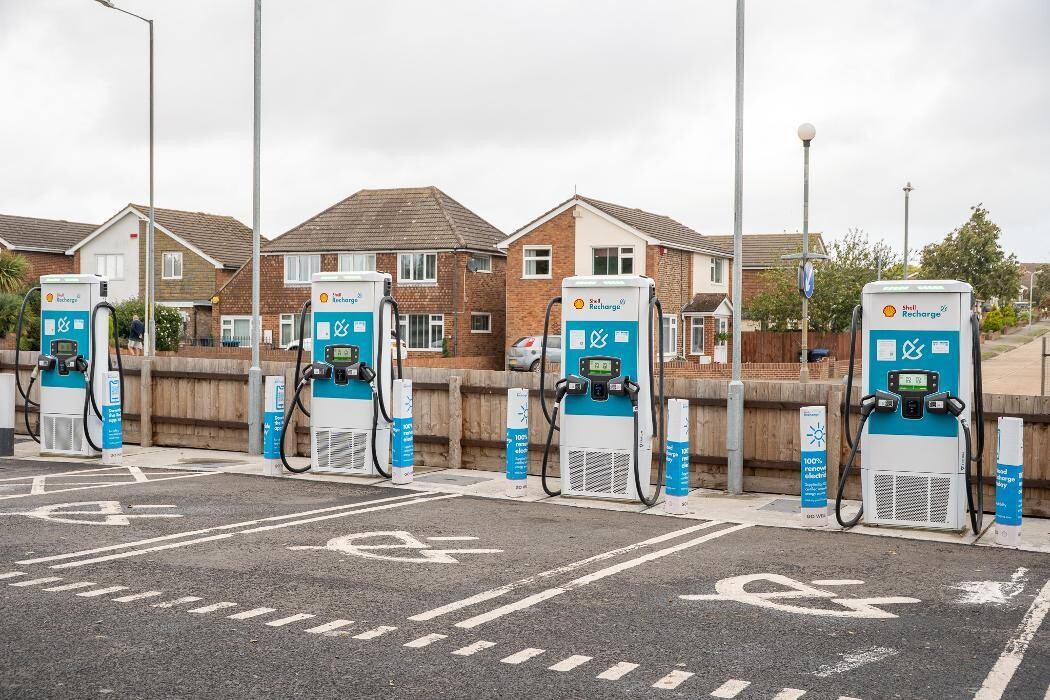 Images Shell Recharge Charging Station