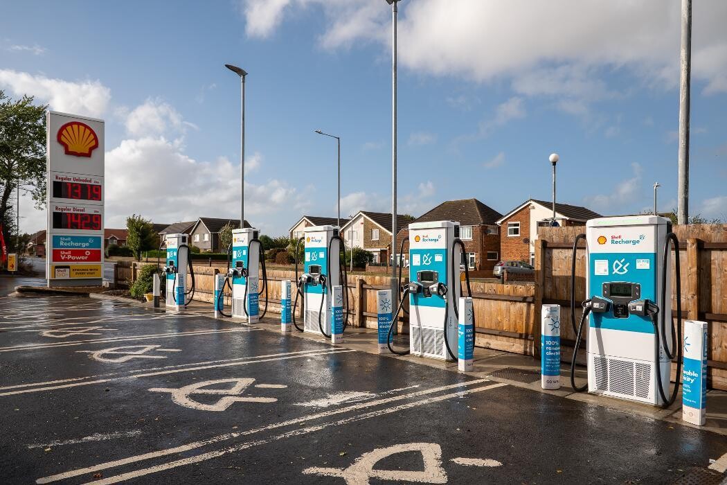 Images Shell Recharge Charging Station