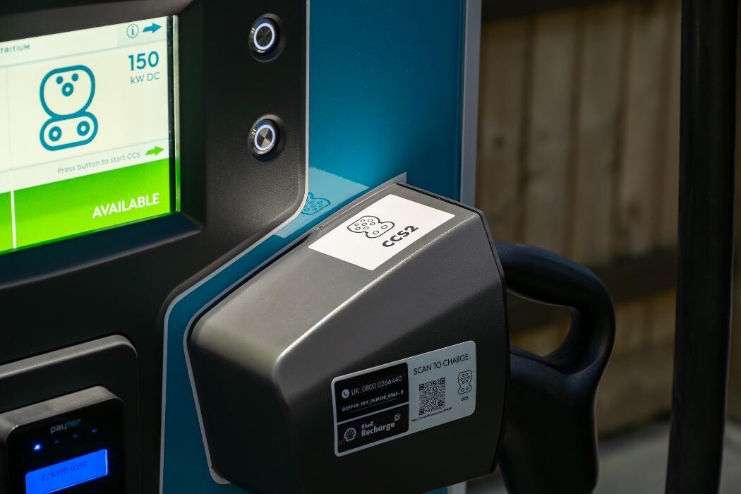 Images Shell Recharge Charging Station