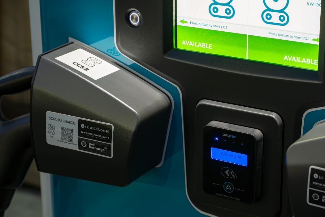 Images Shell Recharge Charging Station