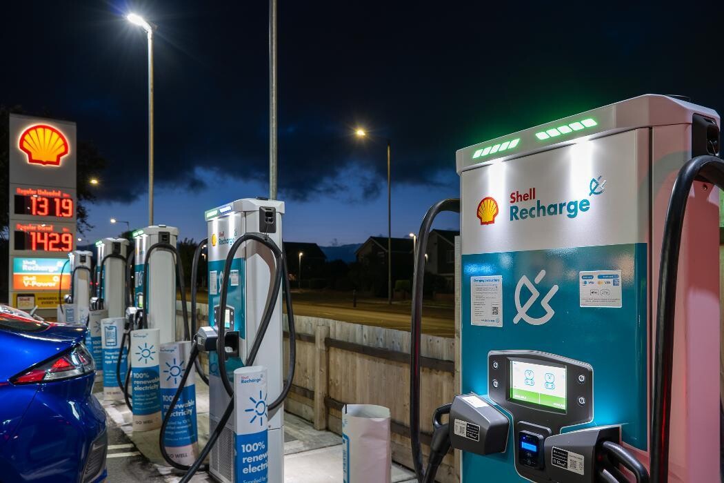 Images Shell Recharge Charging Station