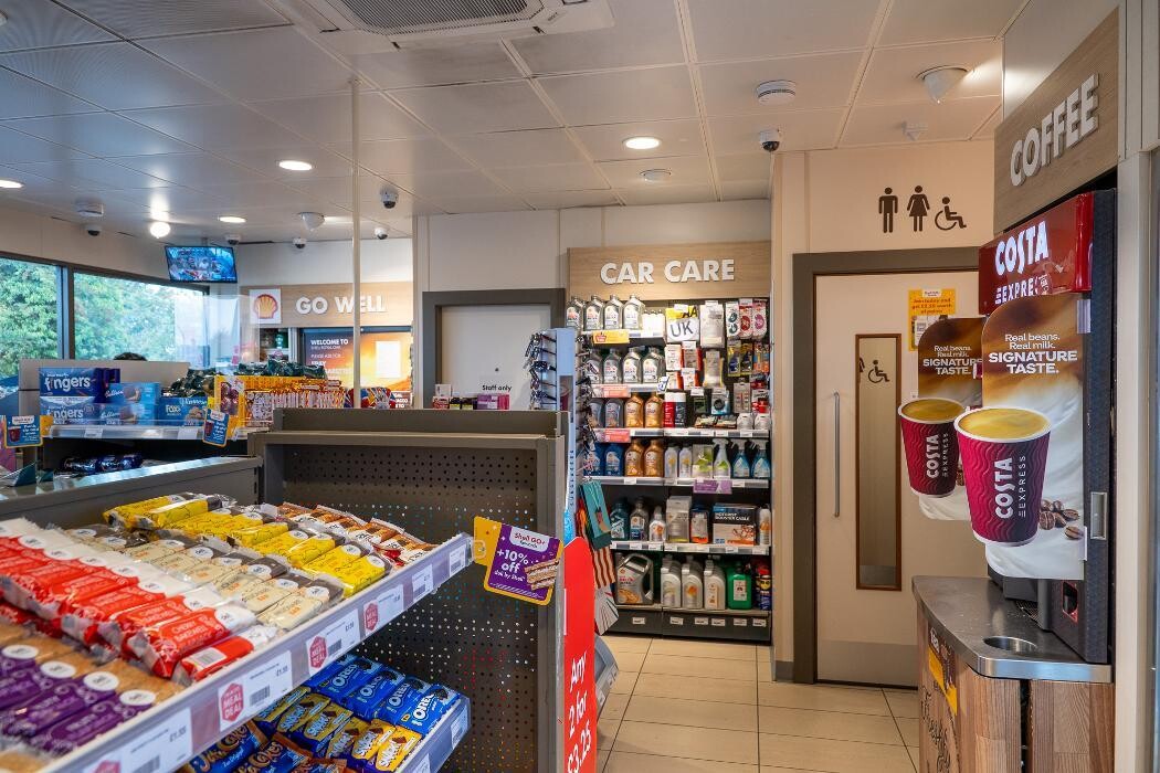 Images Shell Recharge Charging Station