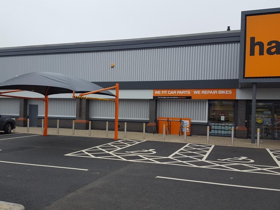Images Halfords - Derby Wyvern