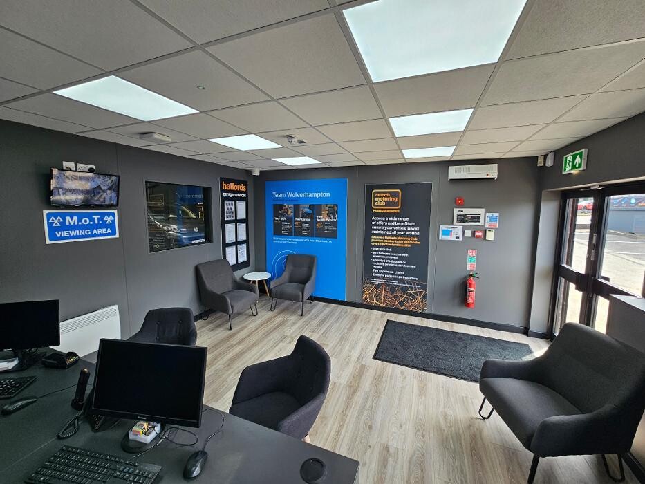 Images Halfords Garage Services Wolverhampton