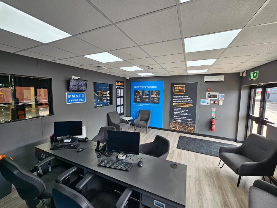 Images Halfords Garage Services Wolverhampton