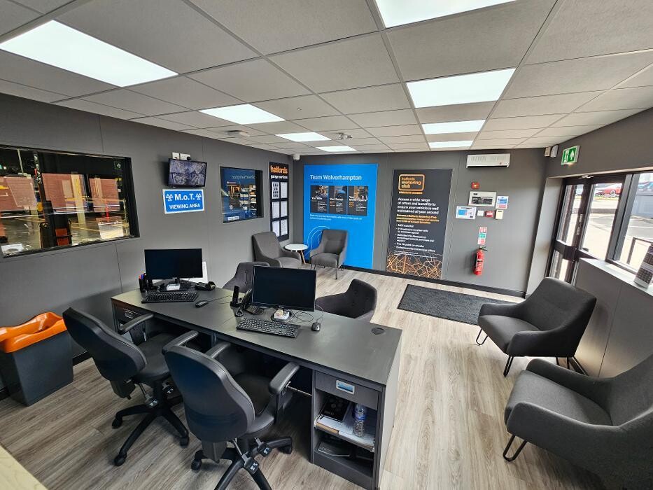 Images Halfords Garage Services Wolverhampton