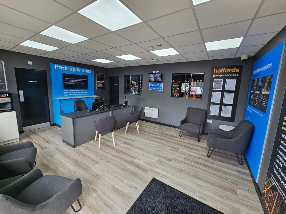 Images Halfords Garage Services Wolverhampton