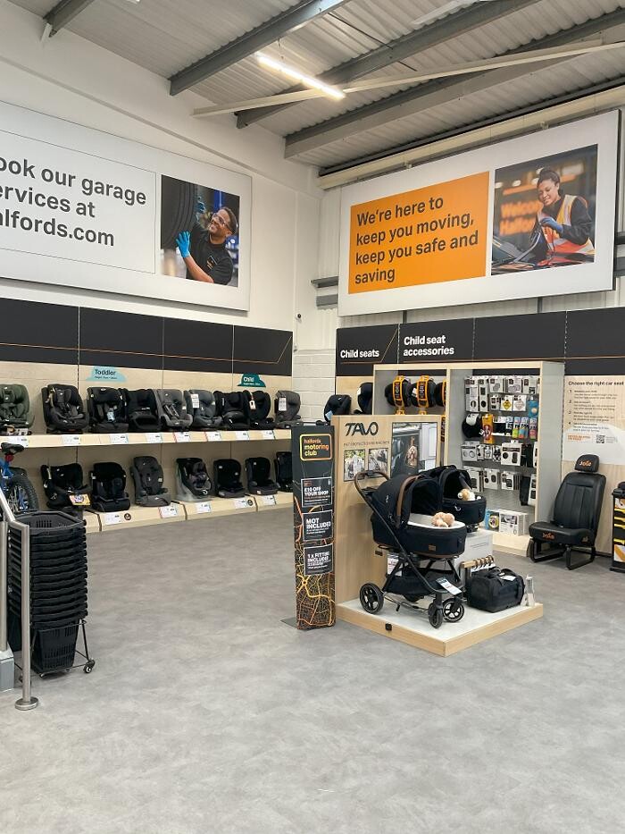 Images Halfords - Oxford Road (Reading)