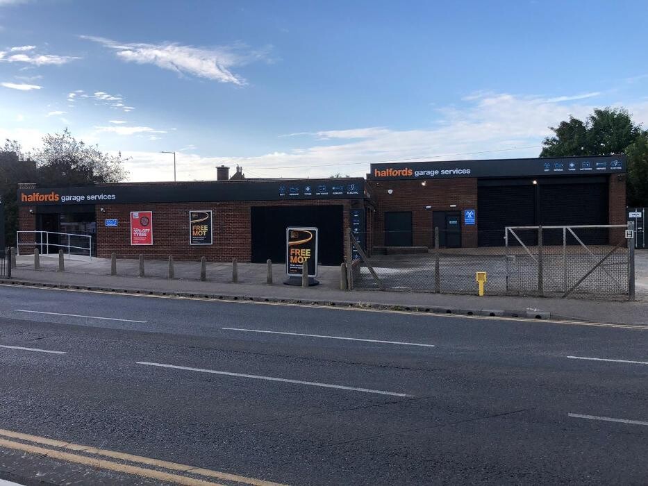Images Halfords Garage Services Kings Lynn