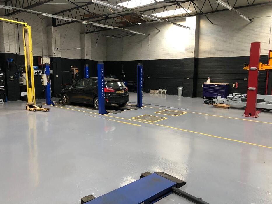 Images Halfords Garage Services Kings Lynn